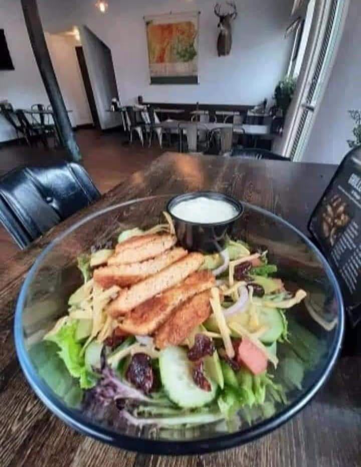 Alaskan Salmon Salad at Harper's Grill in Ford City, PA 16226 | YourMenu® Online Ordering