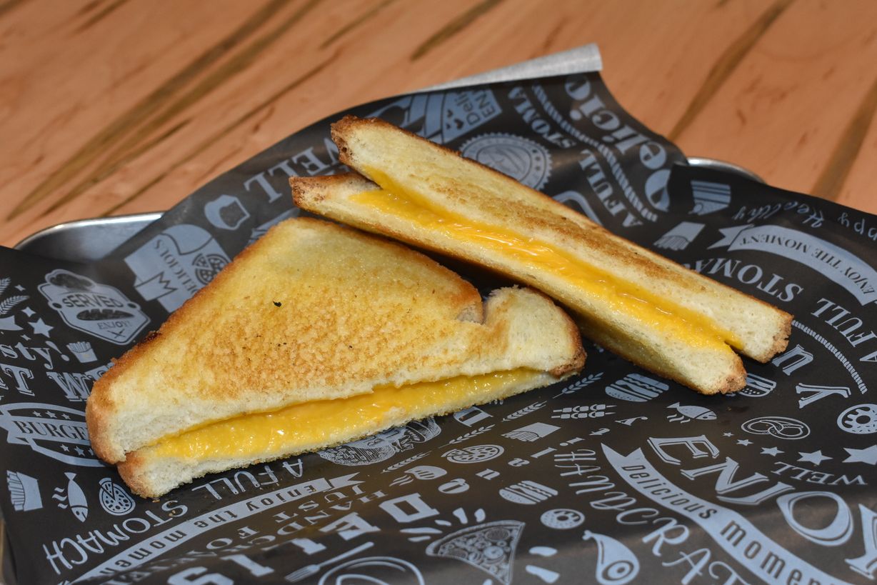 Grilled Cheese at Old School Cofé in Vinton, OH 45686 | YourMenu® Online Ordering