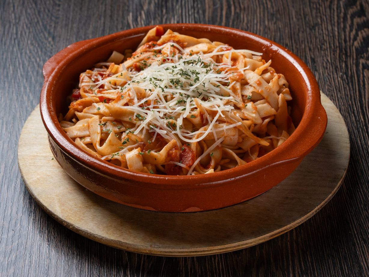 Spaguettis Caseros at Bodegon de Lucho in Doral, FL 33166 | YourMenu® Online Ordering