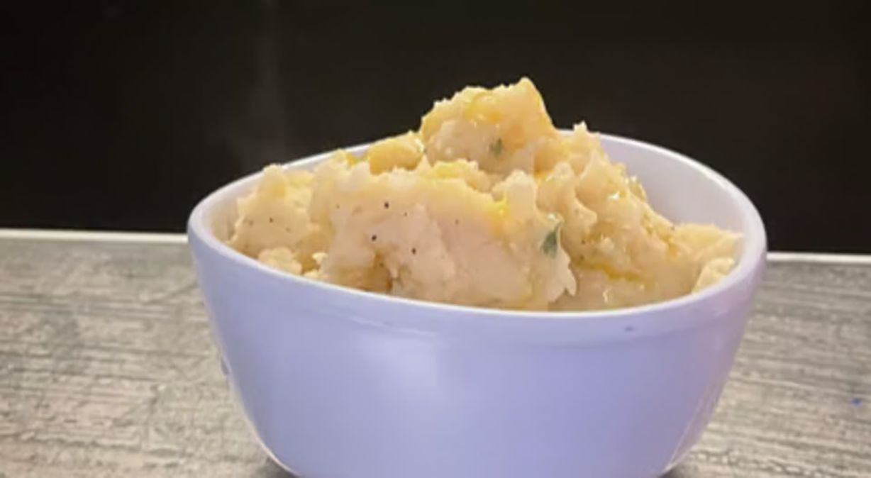 Garlic Mash potatos at Simply Soul in Niagara Falls, NY 14301-1100 | YourMenu® Online Ordering