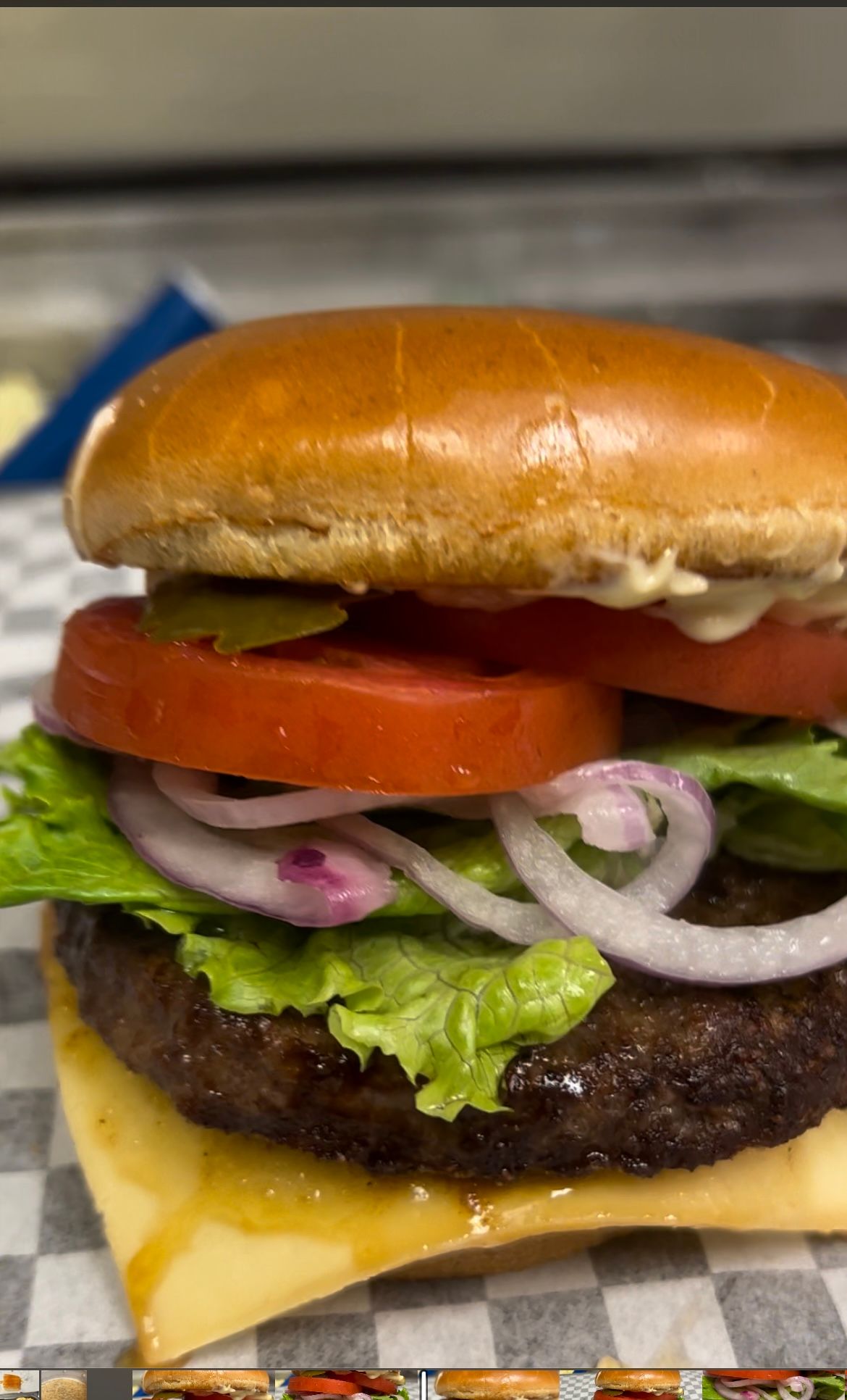 Smokehouse Burger & Side at STREET EATZ EXPRESS (RAILROAD SQ) in TALLAHASSEE, FL 32310 | YourMenu® Online Ordering