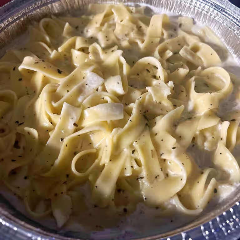 Lunch Fettuccine Alfredo at Joe's Italian Restaurant - Clinton in Clinton, MO 64735 | YourMenu® Online Ordering