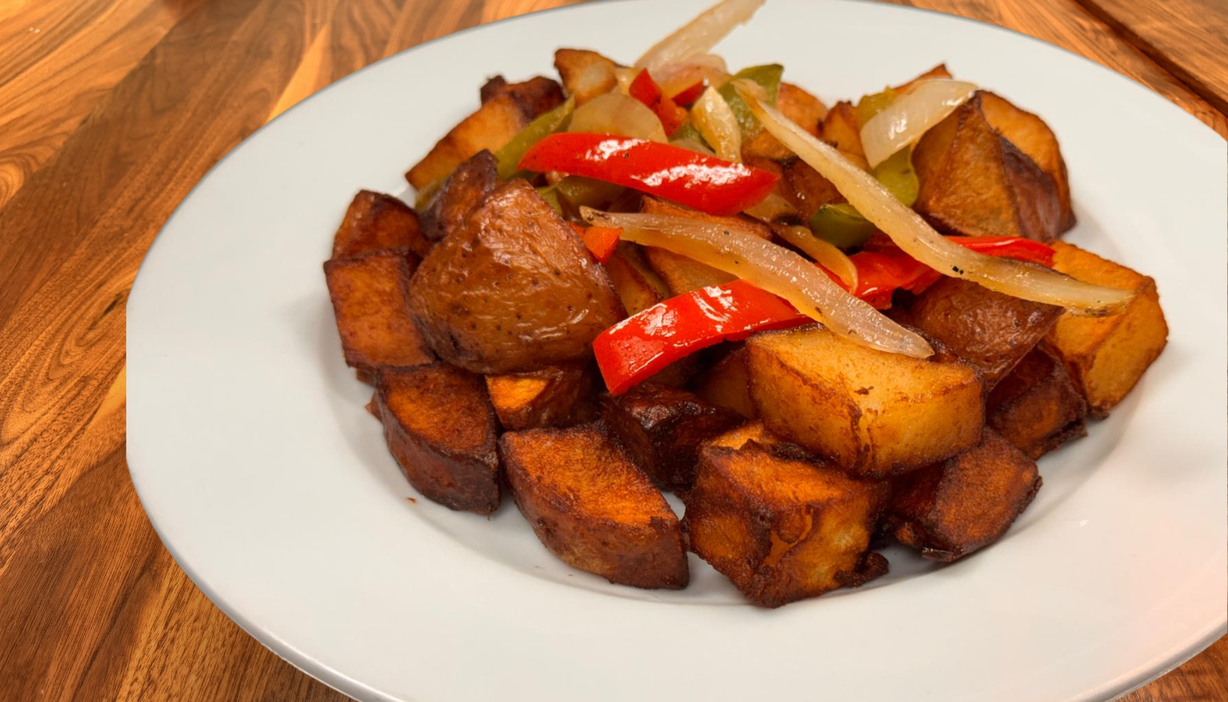 PAPAS DE LA CASA O PAPAS FRITAS at Sabor Latino Restaurant | Boynton Beach in Boynton Beach, FL 33426 | YourMenu® Online Ordering