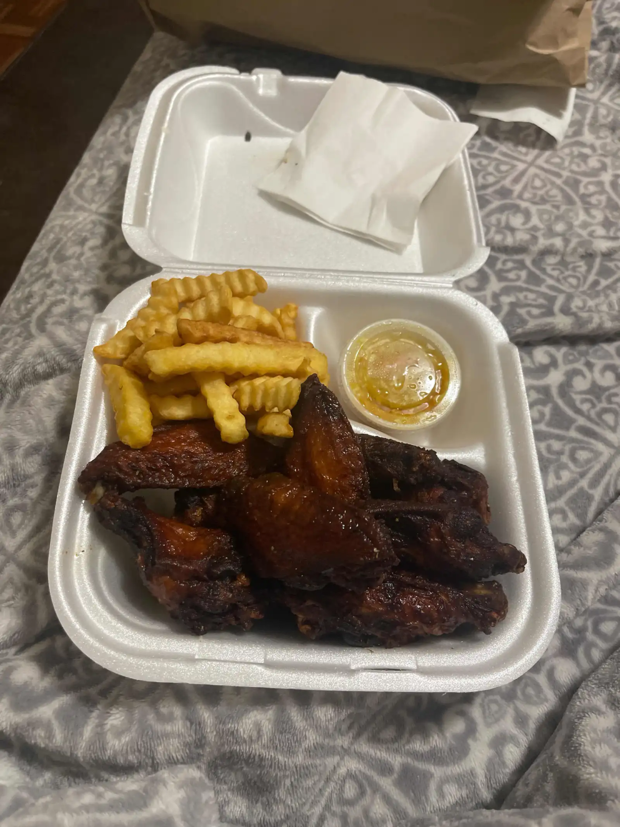 10 Pcs Wings at PAUL'S UNIQUE GOURMET in MIAMI, FL 33168 | YourMenu® Online Ordering