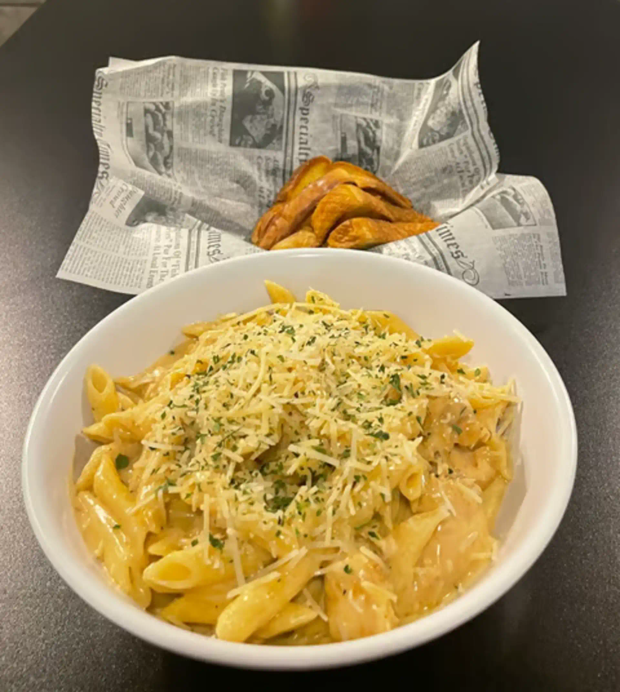 Chicken Alfredo Meal at Simply Soul in Niagara Falls, NY 14301-1100 | YourMenu® Online Ordering