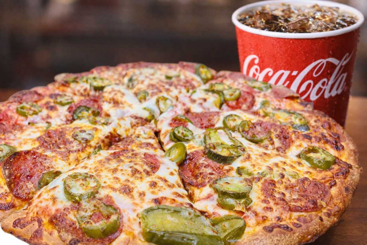 Small 2Topping + 32oz fountain at Moxee Pizza in Moxee, WA 98936 | YourMenu® Online Ordering