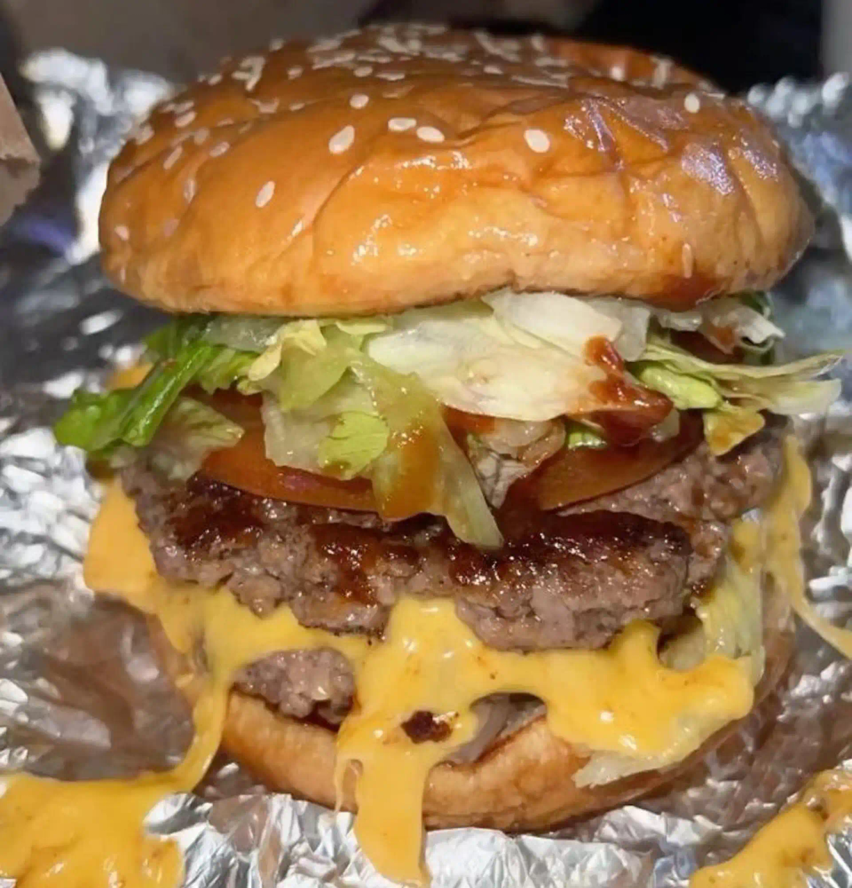 Cheese Burger at Taqueria Los Plebes in Gillette, WY 82716 | YourMenu® Online Ordering