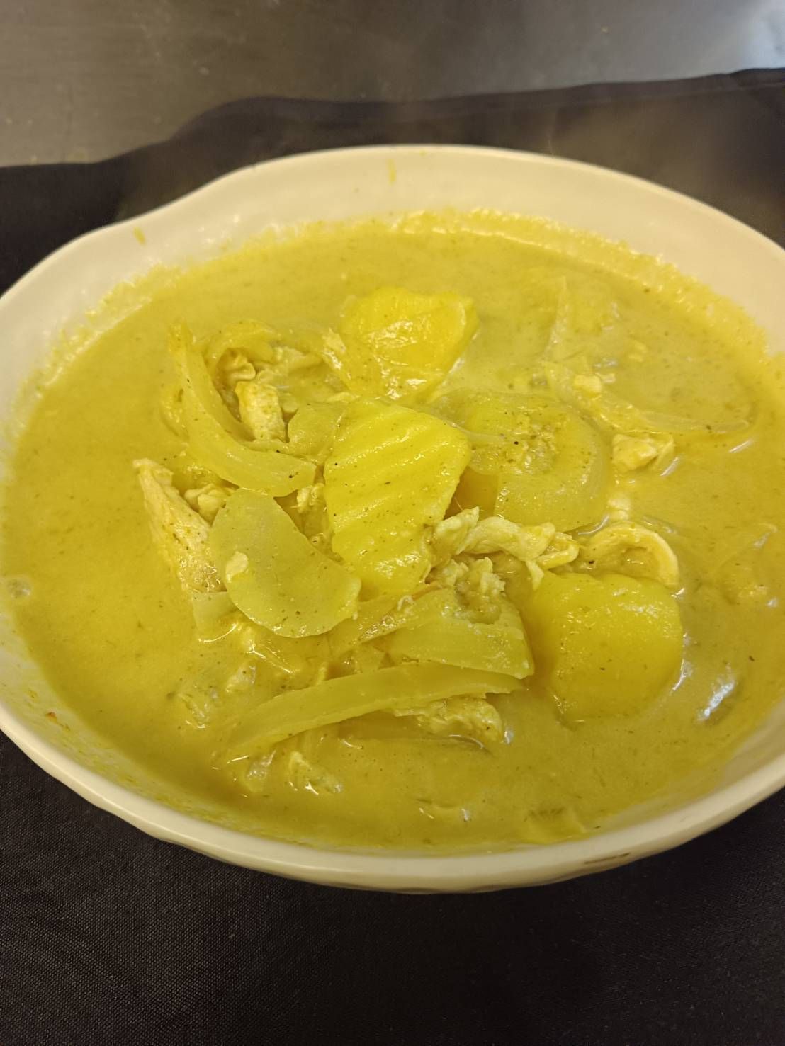 Yellow Curry at Pad Thai Restaurant - Clovis in Clovis, CA 93612 | YourMenu Online Ordering