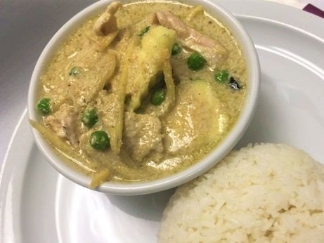 L5. Green Curry at Pad Thai Restaurant - Clovis in Clovis, CA 93612 | YourMenu Online Ordering