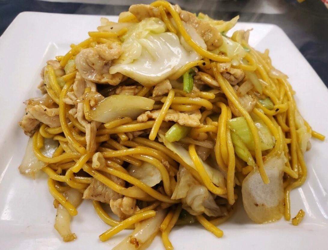 Chow Mein at Pad Thai Restaurant - Clovis in Clovis, CA 93612 | YourMenu Online Ordering