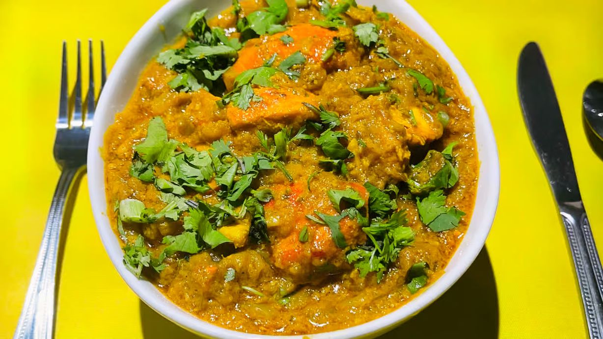 Chicken Tikka Bhuna at London Tandoori in Brooklyn, NY 11211 | YourMenu® Online Ordering Chicken Tikka Bhuna at London Tandoori in Brooklyn, NY 11211 | YourMenu® Online Ordering