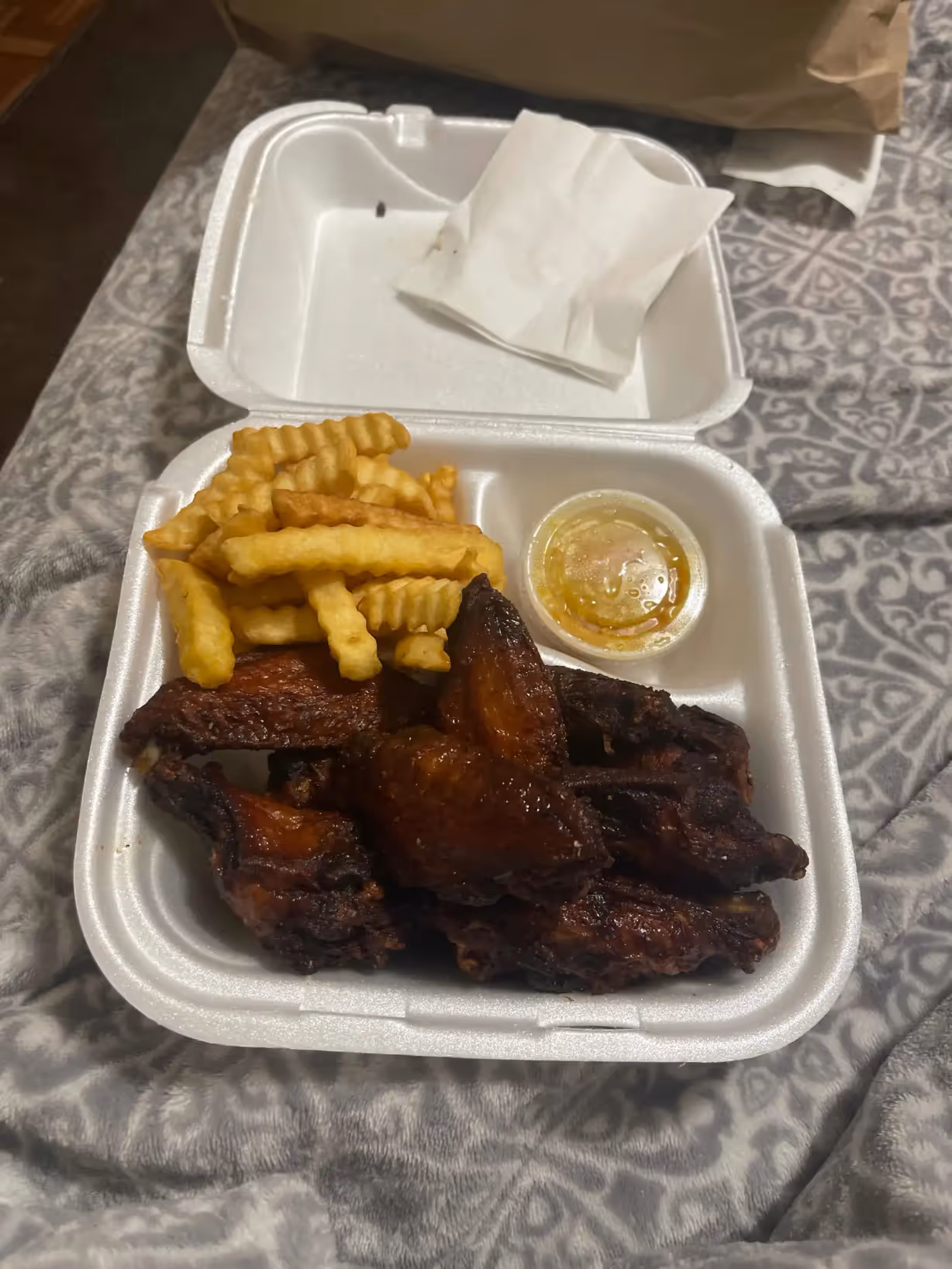 10 Pcs Wings at PAUL'S UNIQUE GOURMET in MIAMI, FL 33168 | YourMenu Online Ordering 10 Pcs Wings at PAUL'S UNIQUE GOURMET in MIAMI, FL 33168 | YourMenu Online Ordering