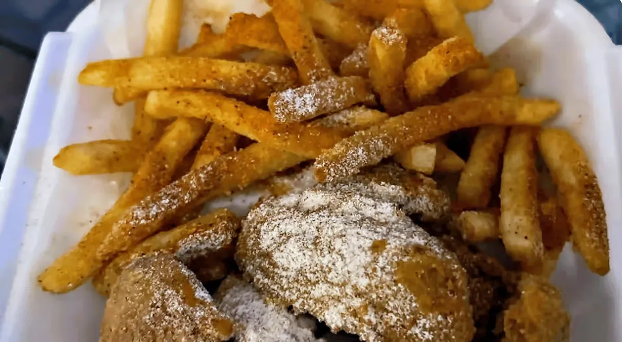 4 Whole Chicken Wings Dinner at Bobby's Fish and Chicken in Cincinnati, OH 45211 | YourMenu Online Ordering