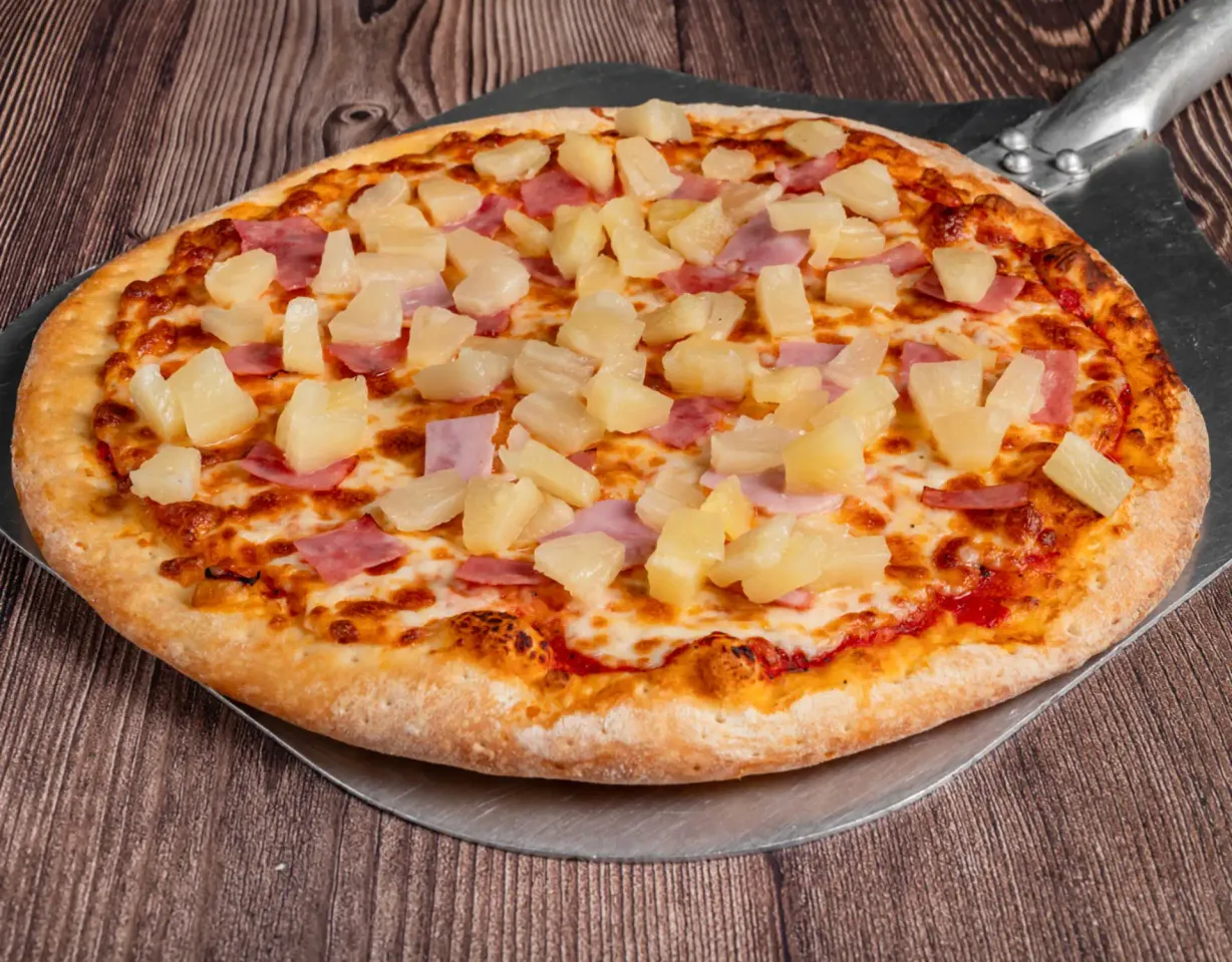 Hawaiian Pizza (16") at Deeplicius Pizza in Coral Gables, FL 33134 | YourMenu Online Ordering