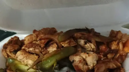 Fajitas de Pollo at La Isla Cafeteria in Miami, FL 33142 | YourMenu® Online Ordering