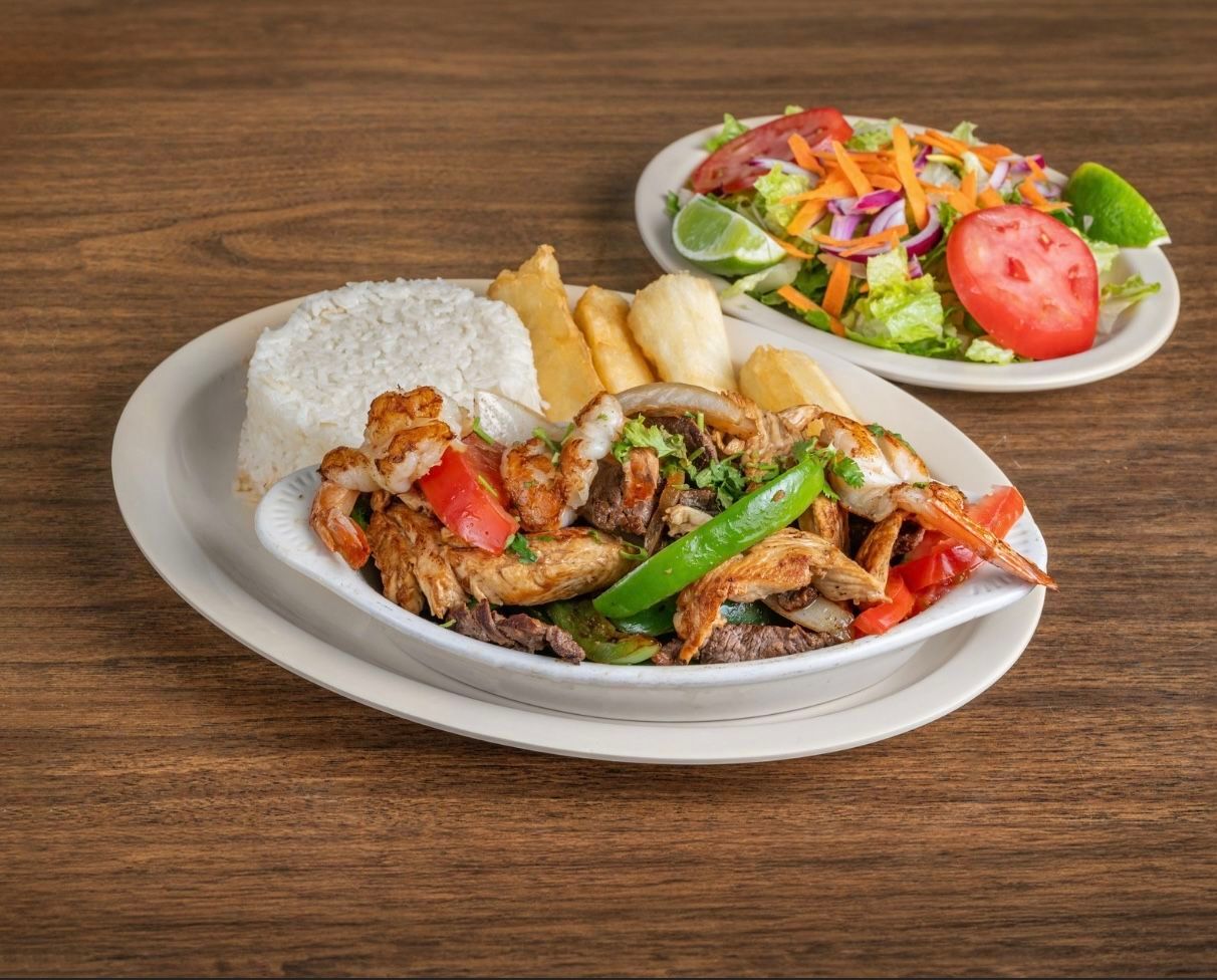 Fajitas Mixta at La Isla Cafeteria in Miami, FL 33142 | YourMenu® Online Ordering