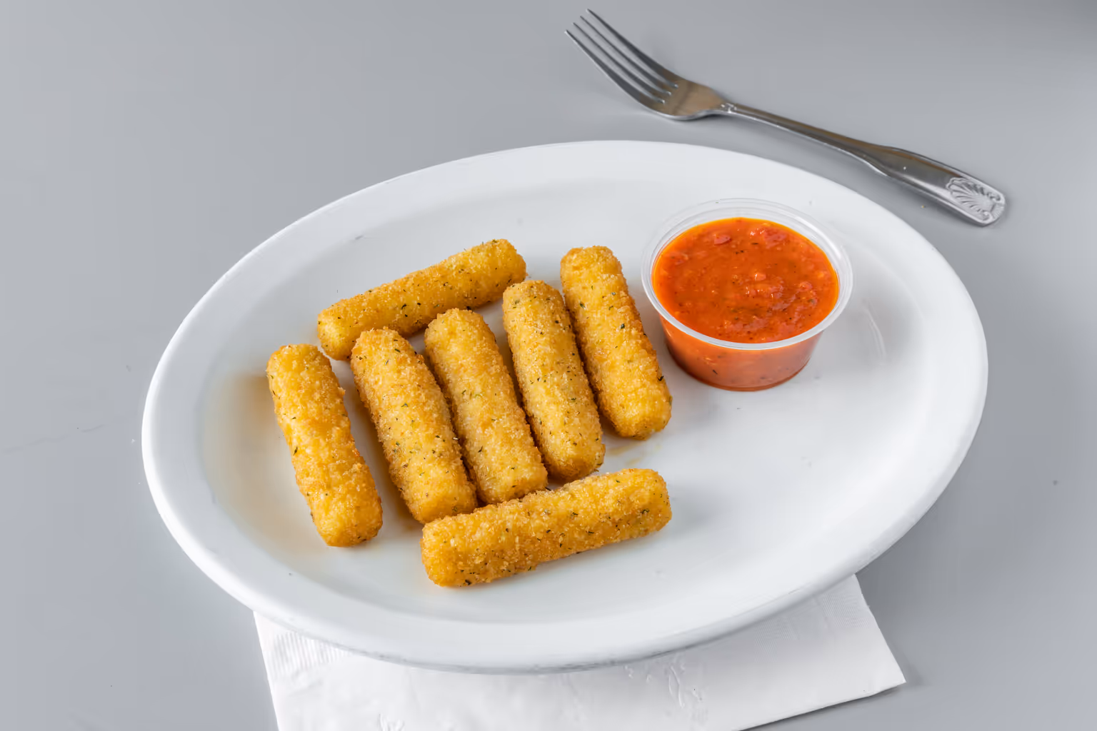 Bar & grill at Middle River Inn Sports Bar & Grill in Middle River, MD 21220