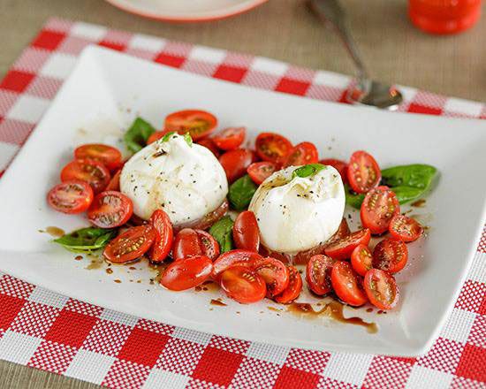 Burrata at Eduardo's Italian Restaurant in Fort Lauderdale, FL 33308